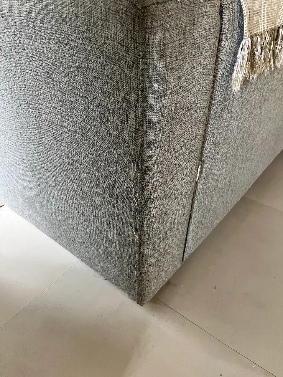 Sofá Tok Stok 2 Lugares - Foto 4