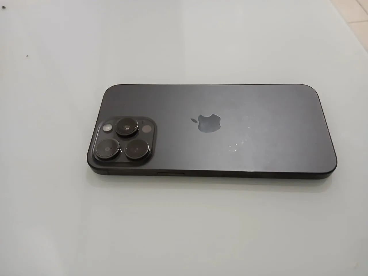 iPhone 15 pro max - Foto 2