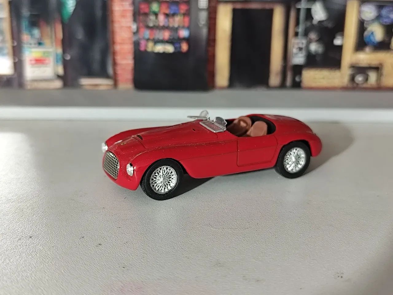 Ferrari 1/43
