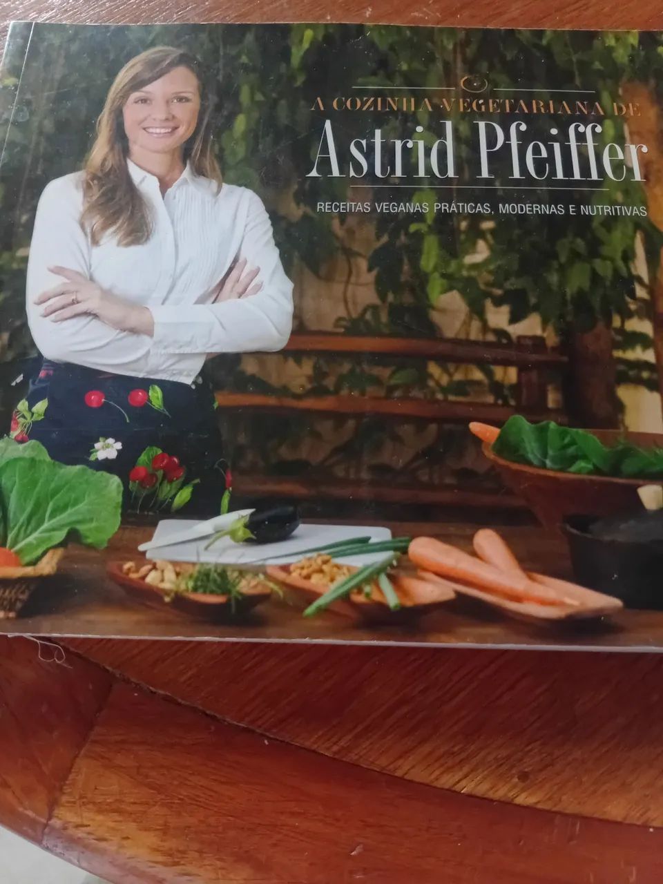 LIVRO: ASTRID PFEIFFER. - Foto 2