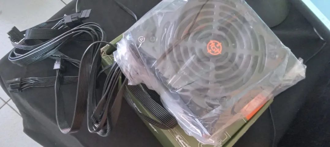 FONTE ATX 500 W MODLELO TGT-EFD-BK01 ALTA PEFORMACE AUTOMATICA - Foto 2