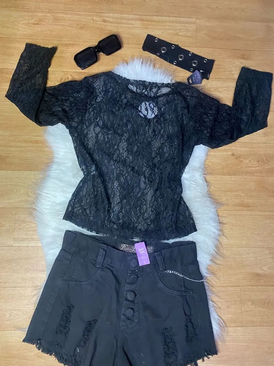 Blusas de renda preta  - Foto 4