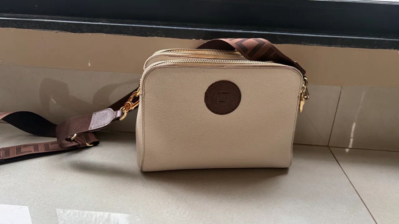 Bolsa luz da lua pouco usada - Foto 5