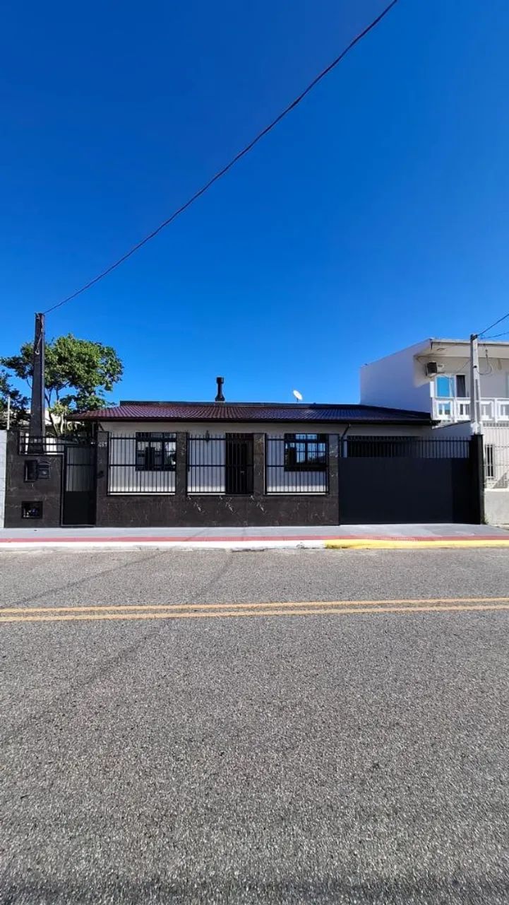Oportunidade da semana : Linda casa a venda Balneário Estreito . - Foto 3