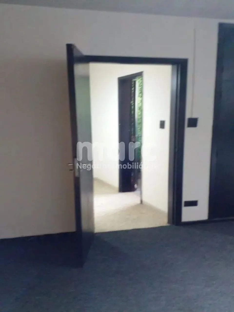 CASA COMERCIAL NO PARAISO COM SALAS , QUINTAL E 2 VAGAS PARA LOCAÇÃO - Foto 7