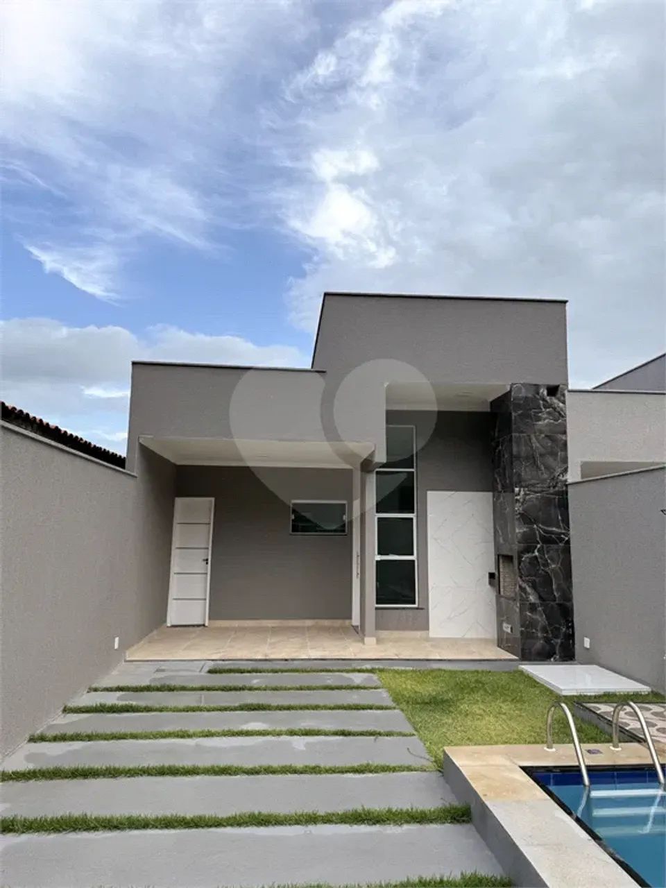 Casa com 3 quartos à venda em Centro - CE