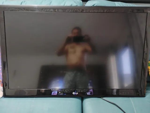 TV LG 42 polegadas usada 