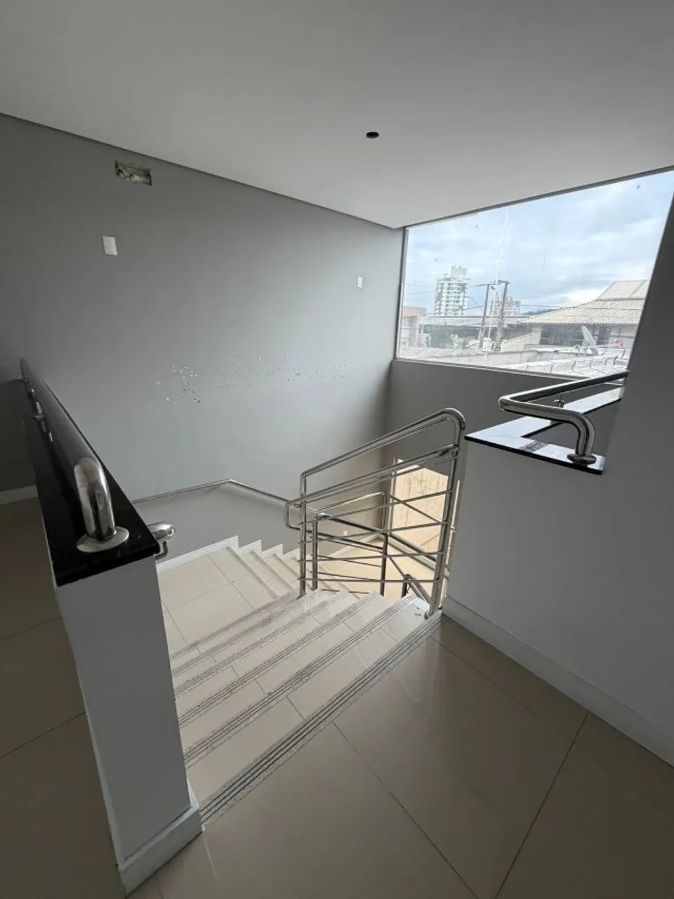 Casa Comercial no Kobrasol  300 metros2  - Foto 2