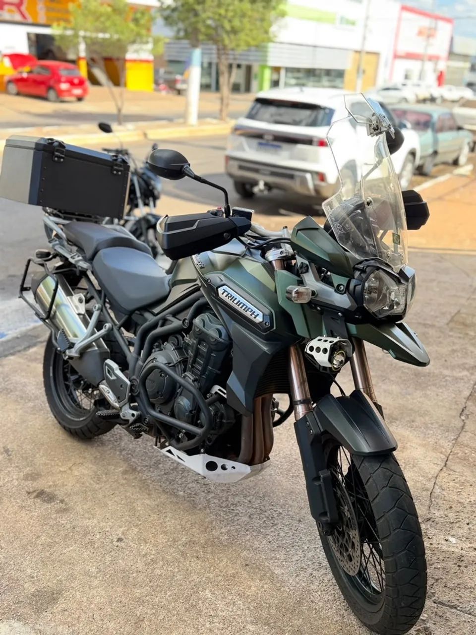 Tiger 1200 explorer 