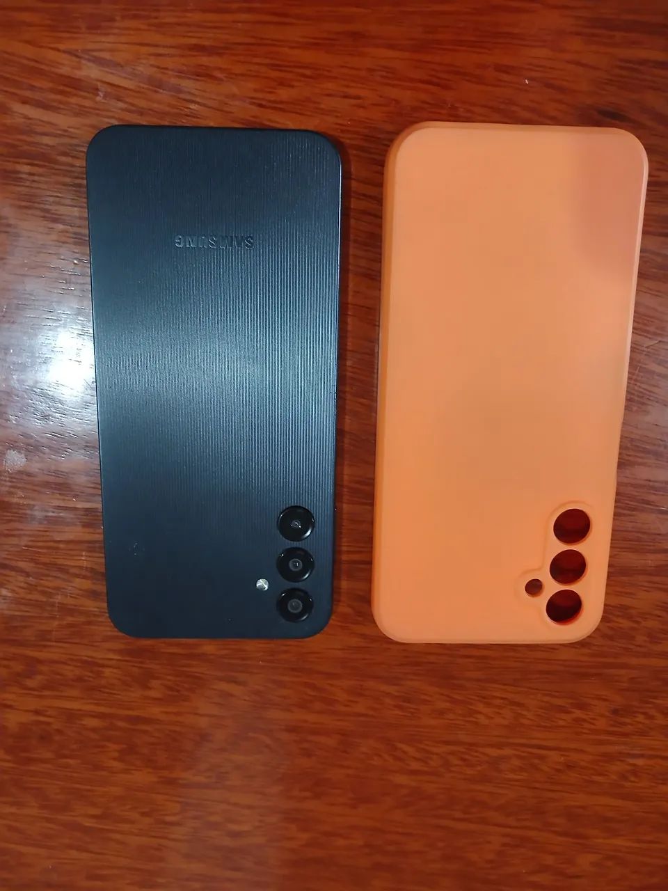 Celular Sansung modelo a14 semi novo - Foto 4
