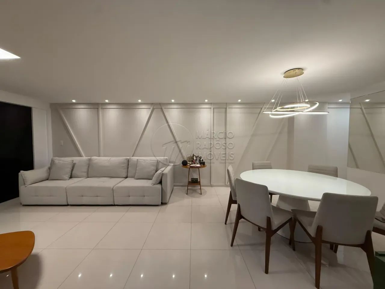 Apartamento com 2 Quartos e Varanda à venda no Edf Carrara na Jatiuca - Foto 2