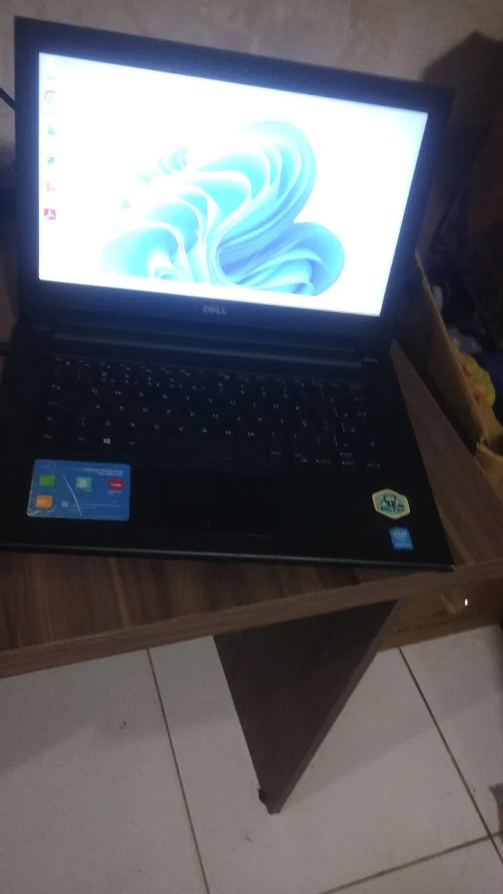Vendo Notebook DELL - Foto 3
