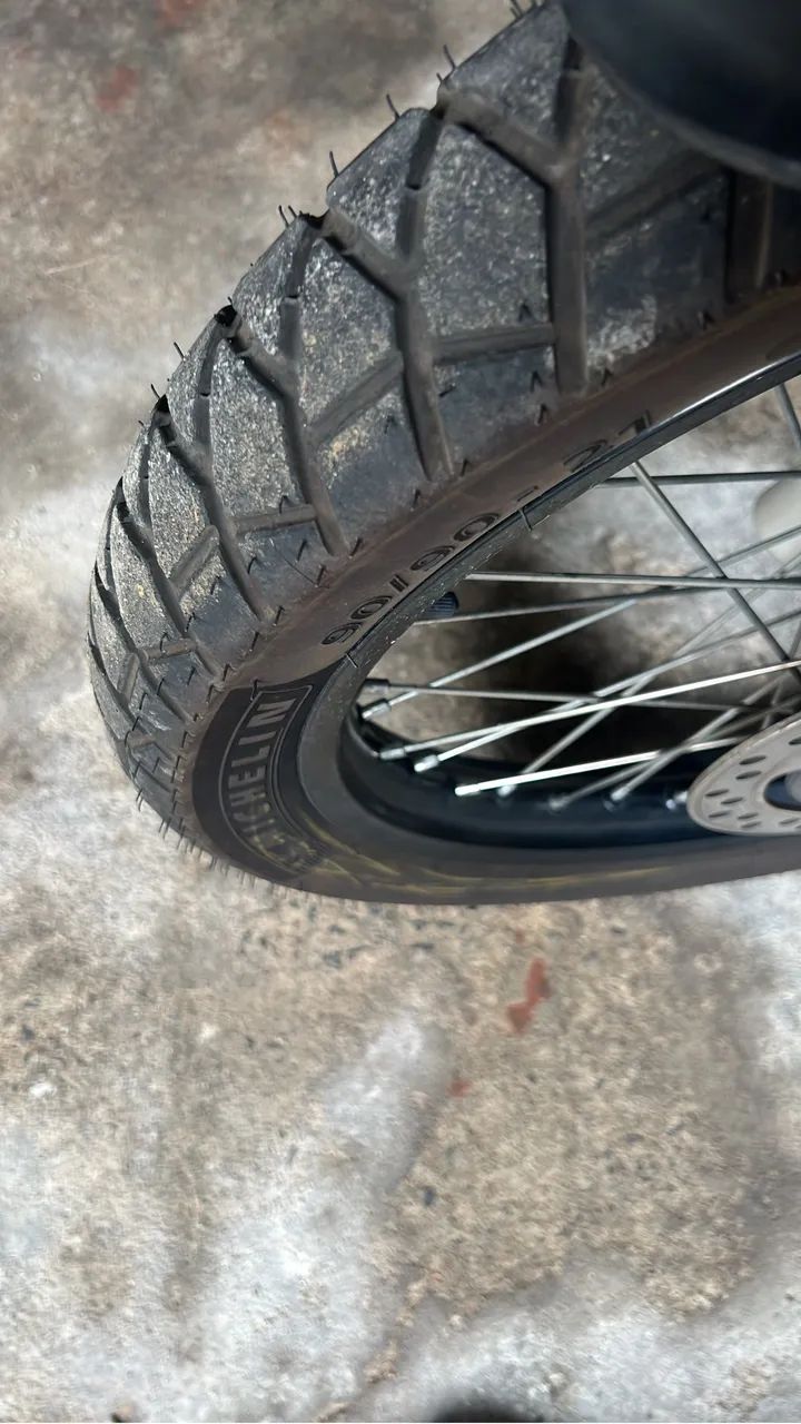 Xre 300