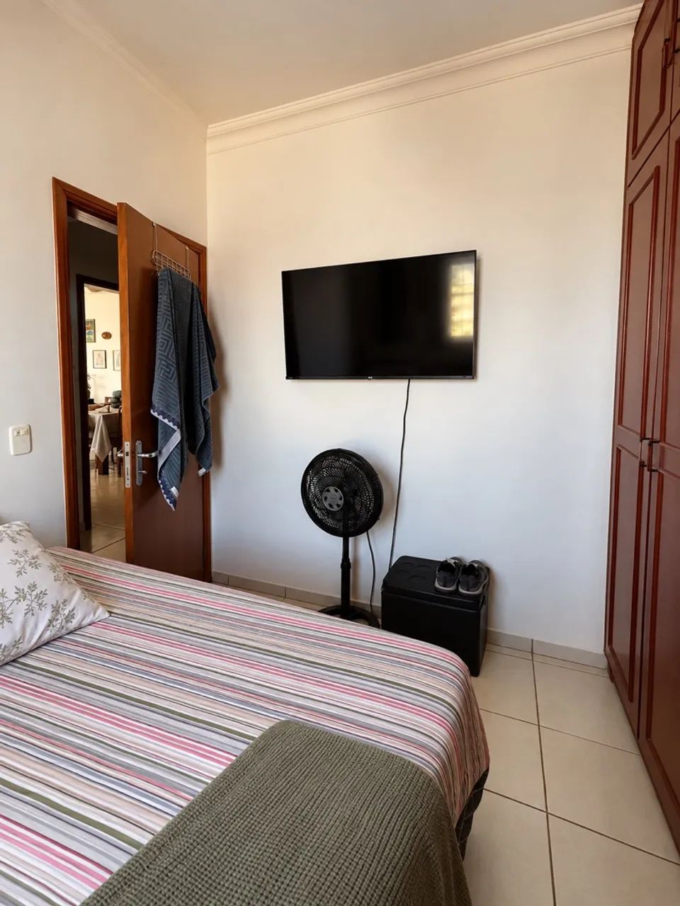 Apartamento mobiliado com 3 quartos e 2 vagas - Ilhas do Sul II - Foto 4