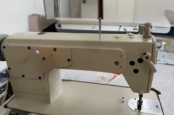 Máquina de costura reta industrial 1agulha, marca Sun Special - Foto 3