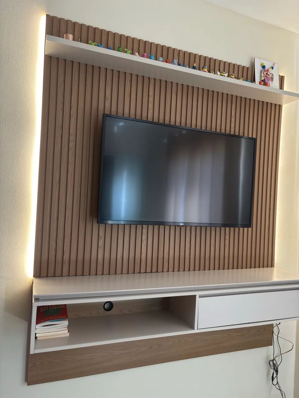 Painel de tv com led - Foto 3