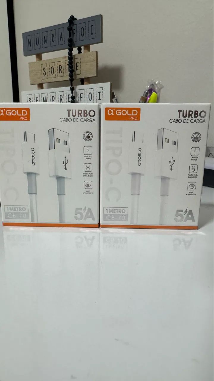 Cabo GOlD USB é Tipo C / Micro 