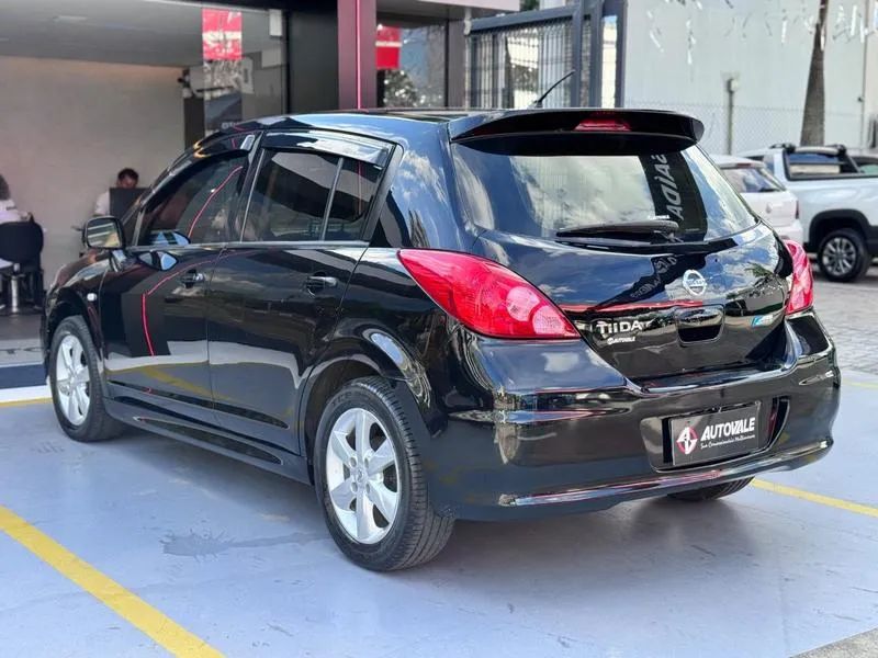 Nissan Tiida SL 1.8/1.8 Flex 16V Mec., foto 6 de 20