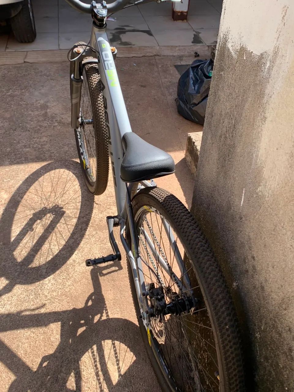 Bicicleta aro 29 - Foto 4