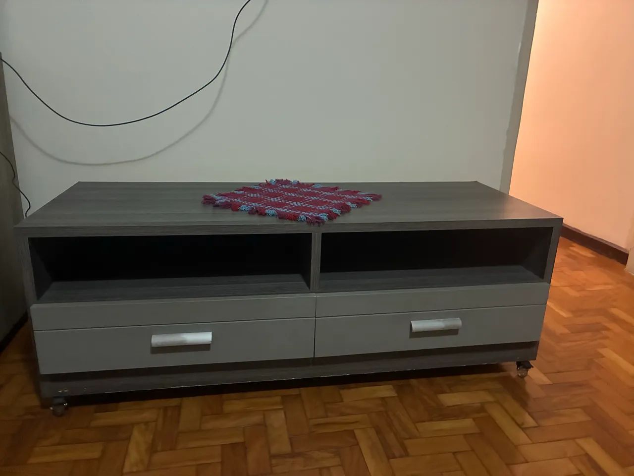 Rack com rodinhas