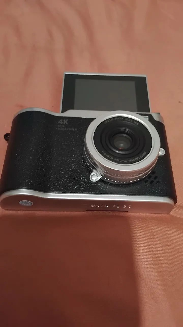 Camera fotográfica digital 