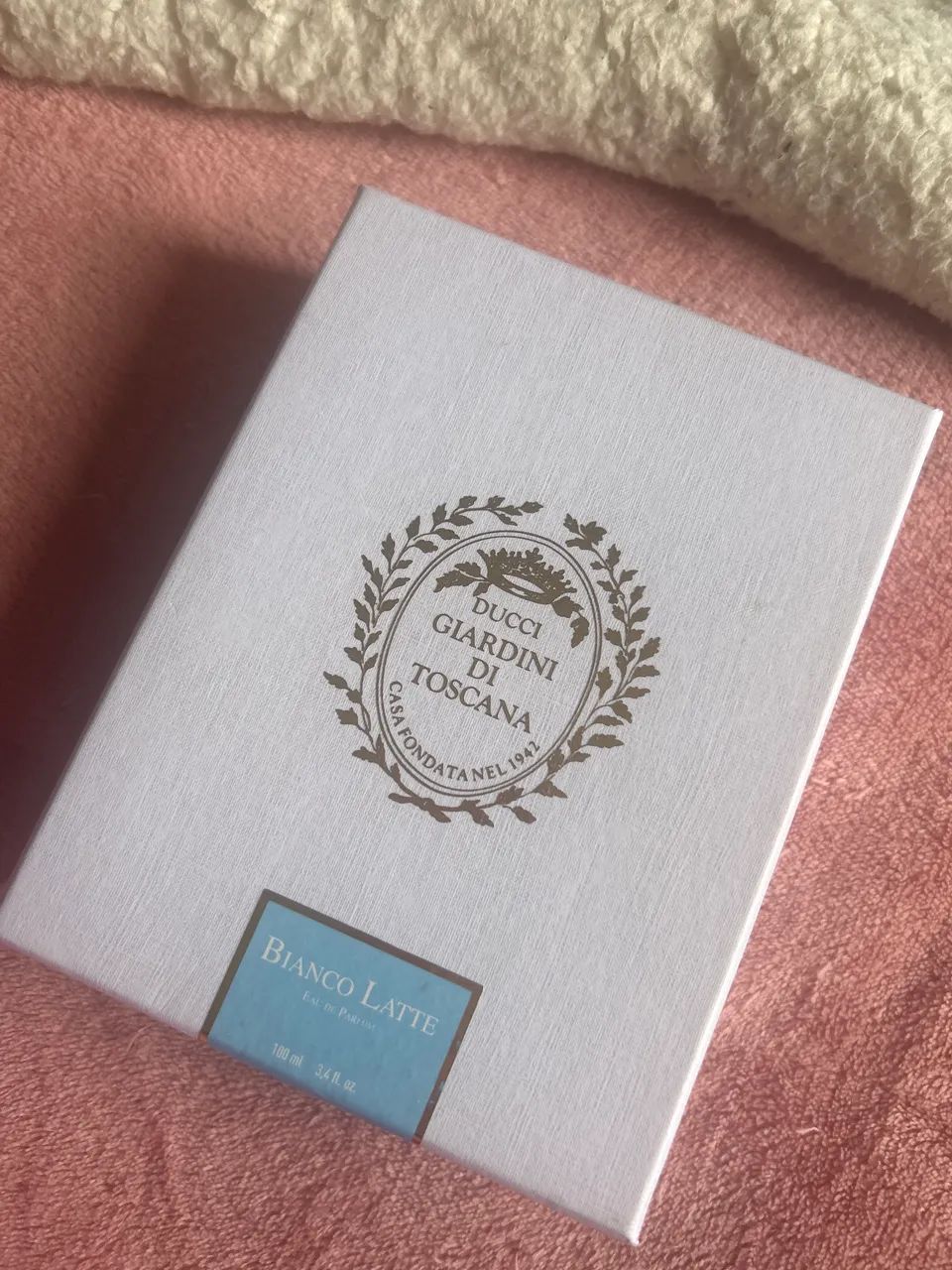 Perfume bianco latte novo 