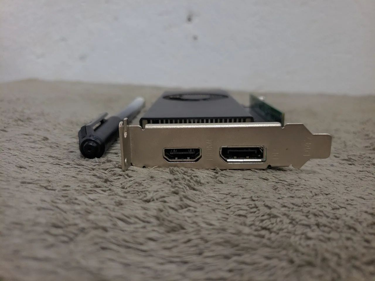 Lenovo OEM RX 6400 Low Profile - Foto 4