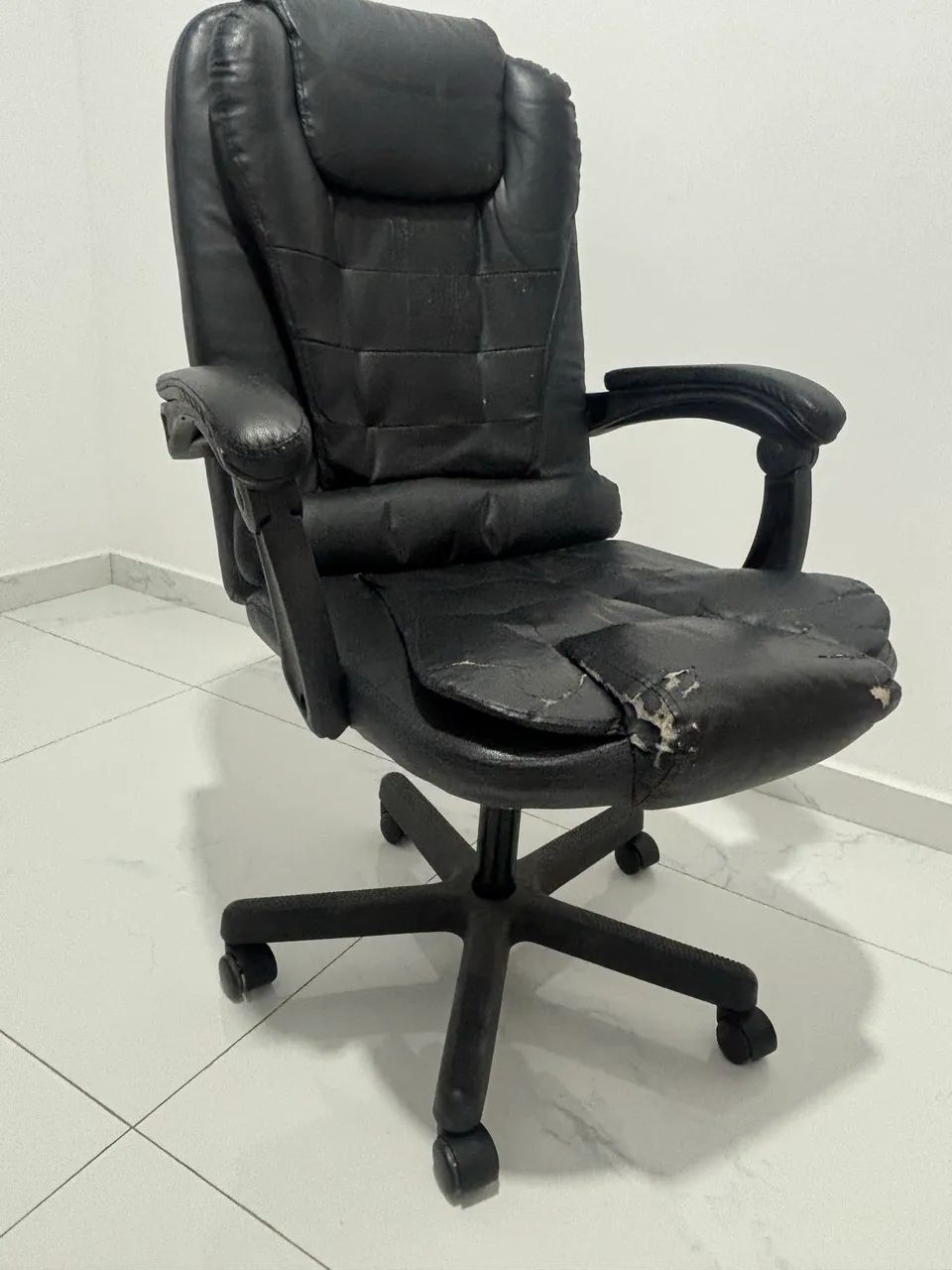 Cadeira de Escritório  - Foto 3