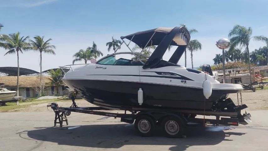 Lancha Focker 230 Black Edition - ano 2017 - Foto 4