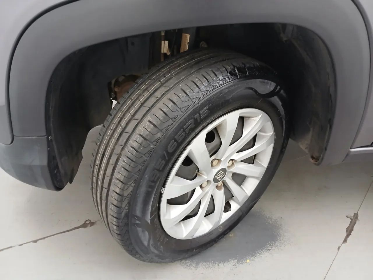 Fiat Strada Freedom 1.3 Flex 8V CD, foto 11 de 18