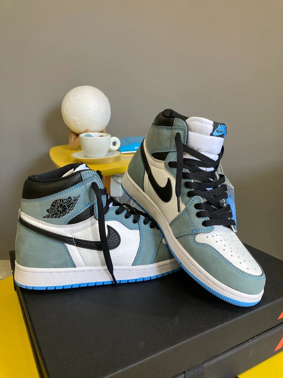 Nike Air Jordan 1 University Blue UNC