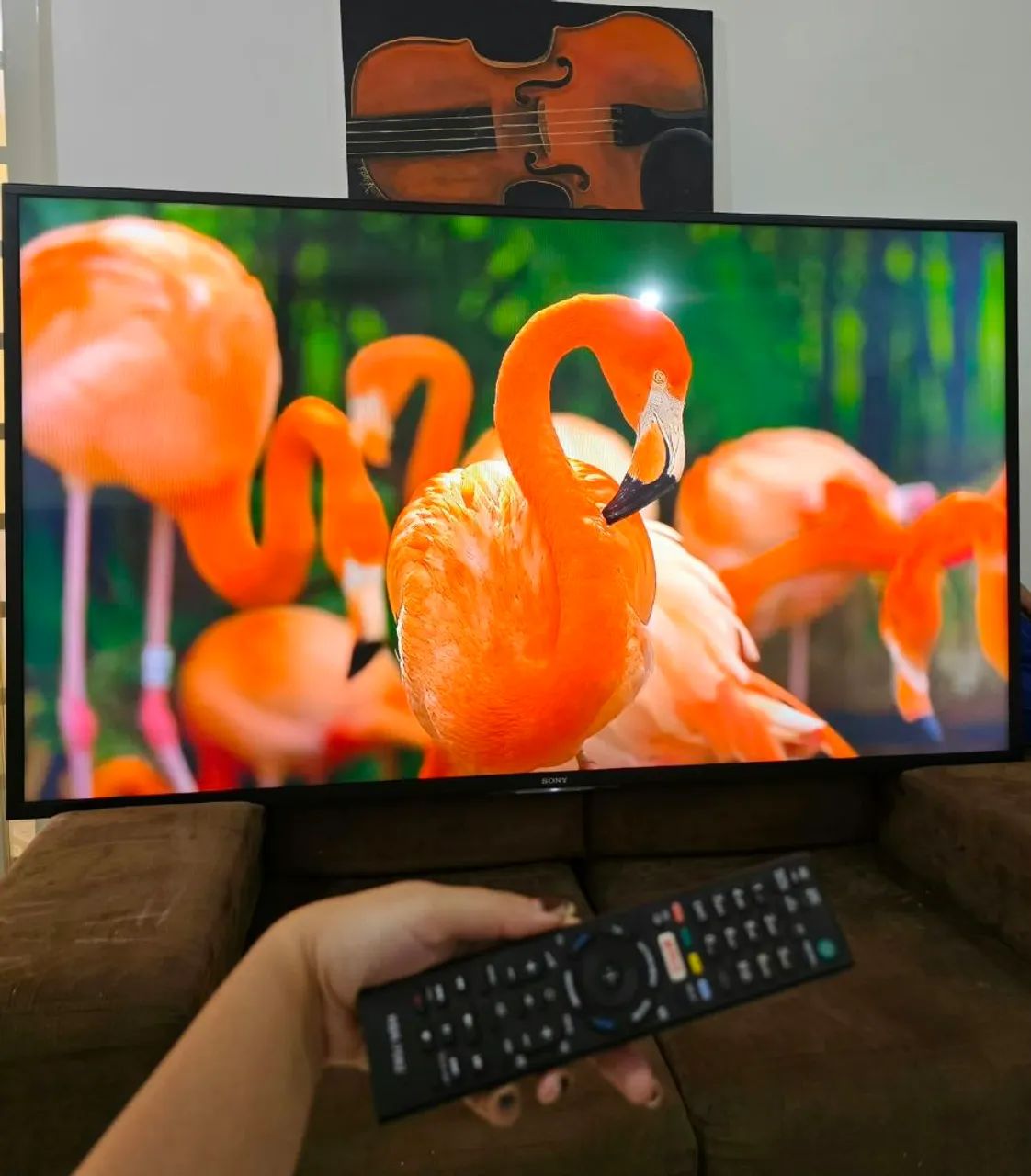 TV SONY 70" COM APARELHO SMART  - Foto 5