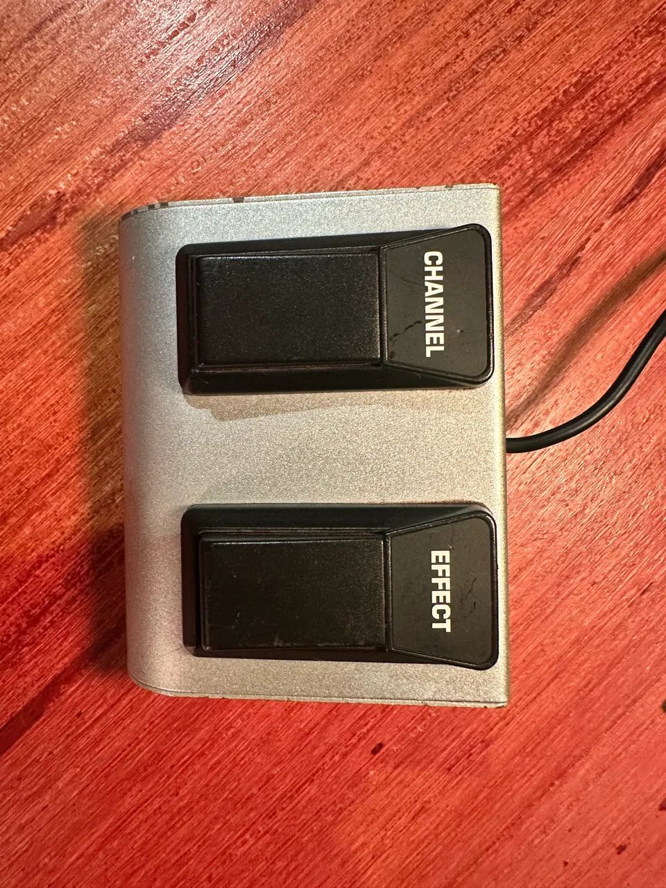 Pedal Footswitch Behringer - Foto 2