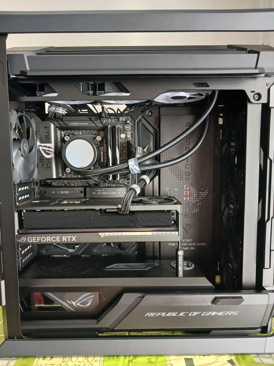 Pc gamer FULL ASUS ROG.  RTX 5090 ROG Astral - Foto 4