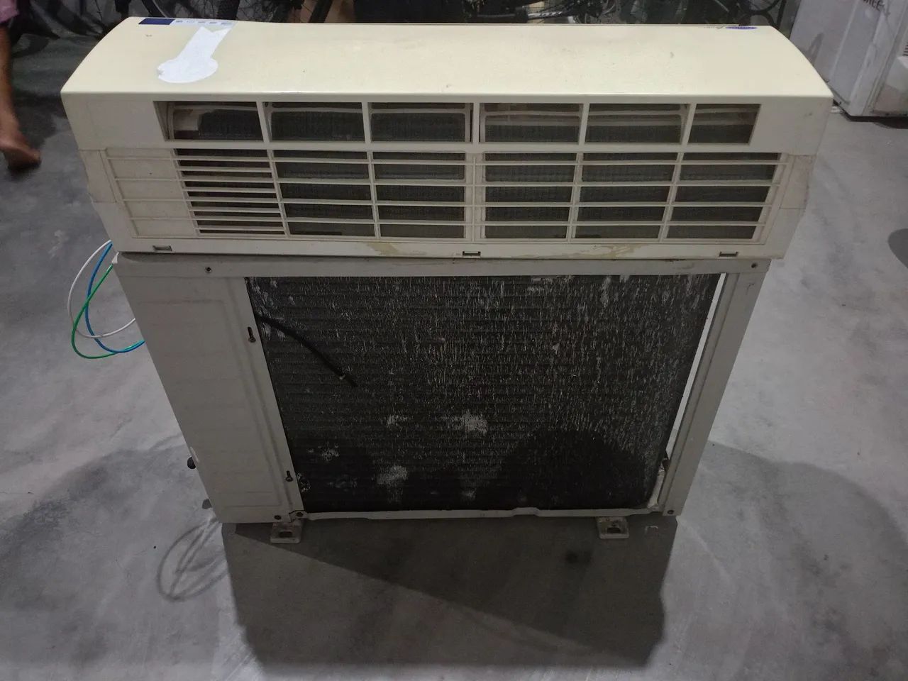 Ar condicionado 12 mil BTUs Midea Xpower  - Foto 2