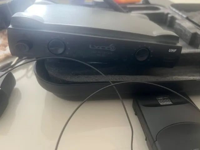 2 Microfones HeadSeat e 3 de lapela- Lyco - Foto 2