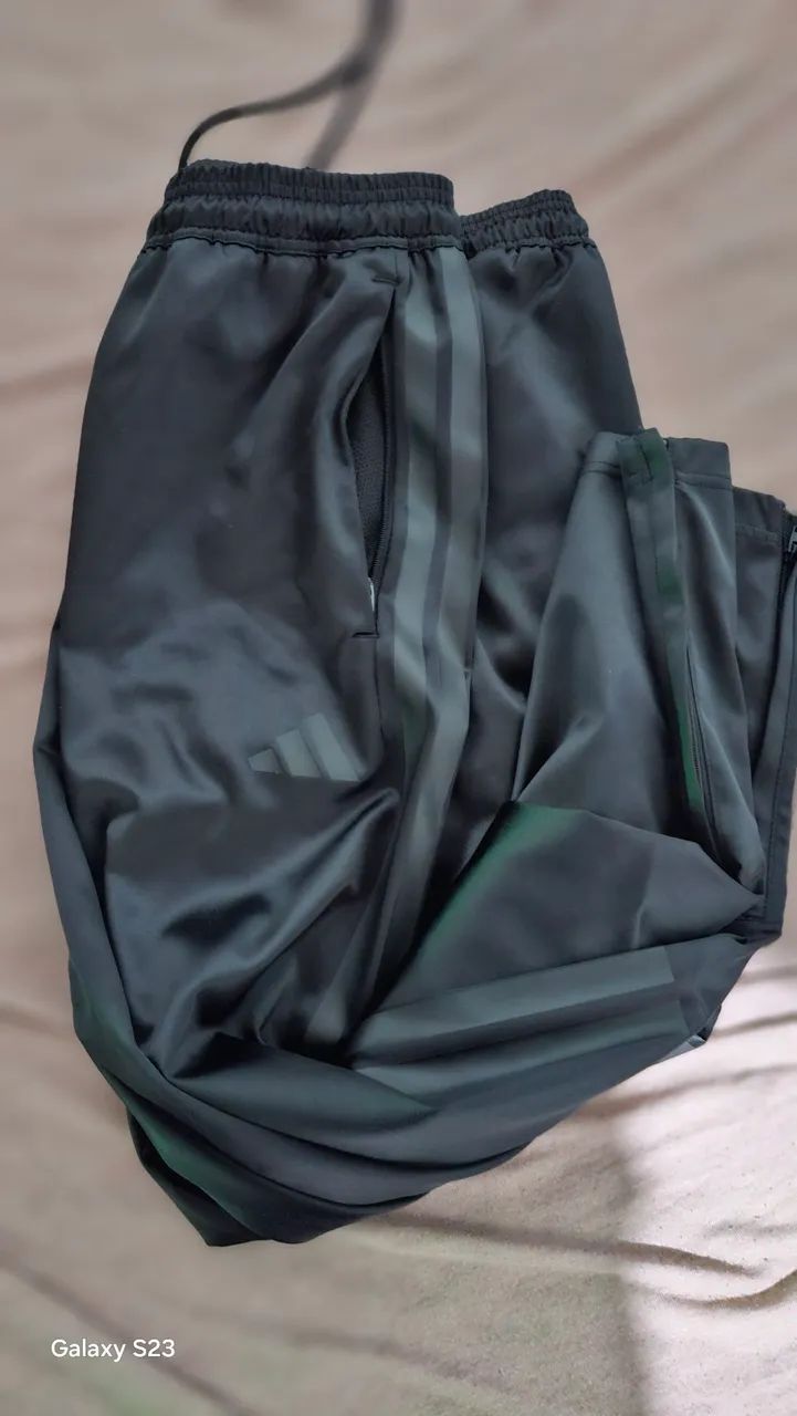 Calça adidas e nike