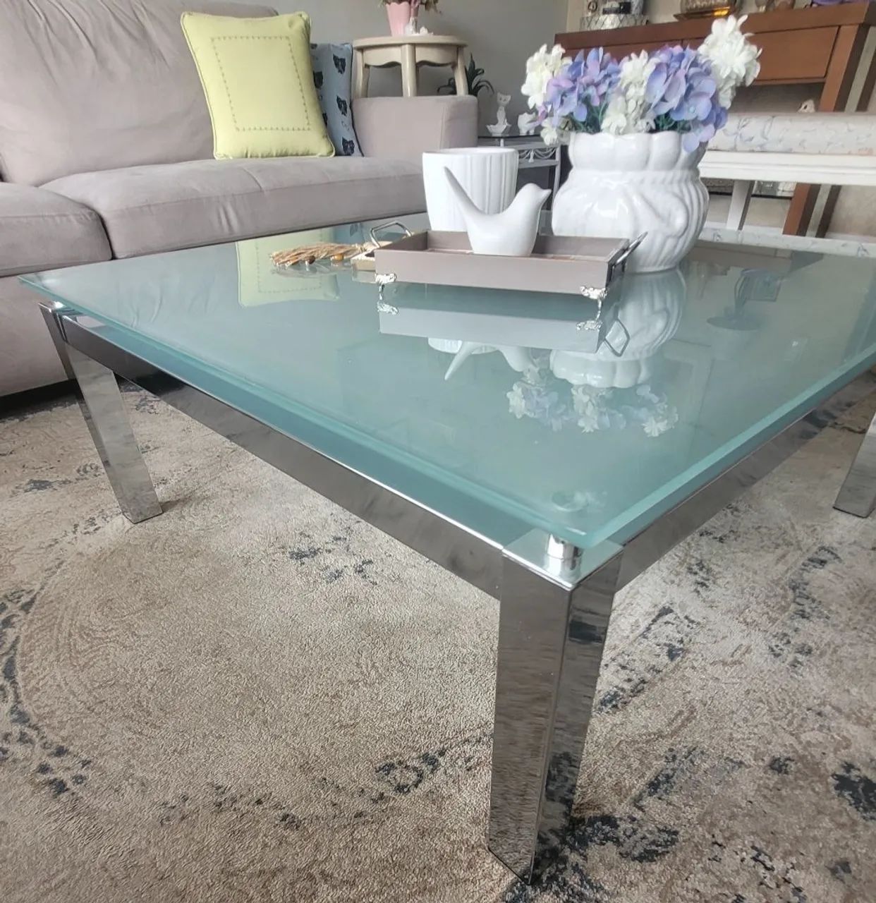 Mesa de Centro em Metal e Vidro
