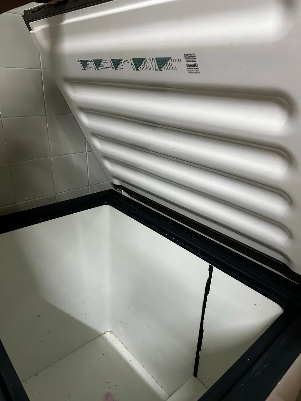 Freezer Horizontal Consul 309 Litros - Foto 2