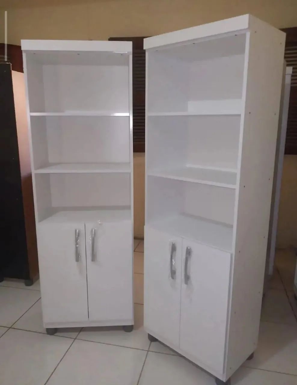 Armário logos com porta 100% MDF - Foto 3