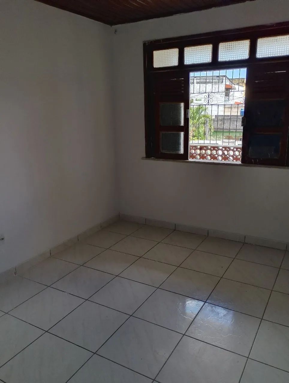 ALUGA-SE CASA - 1º ANDAR | PARIPE<br> - Foto 5
