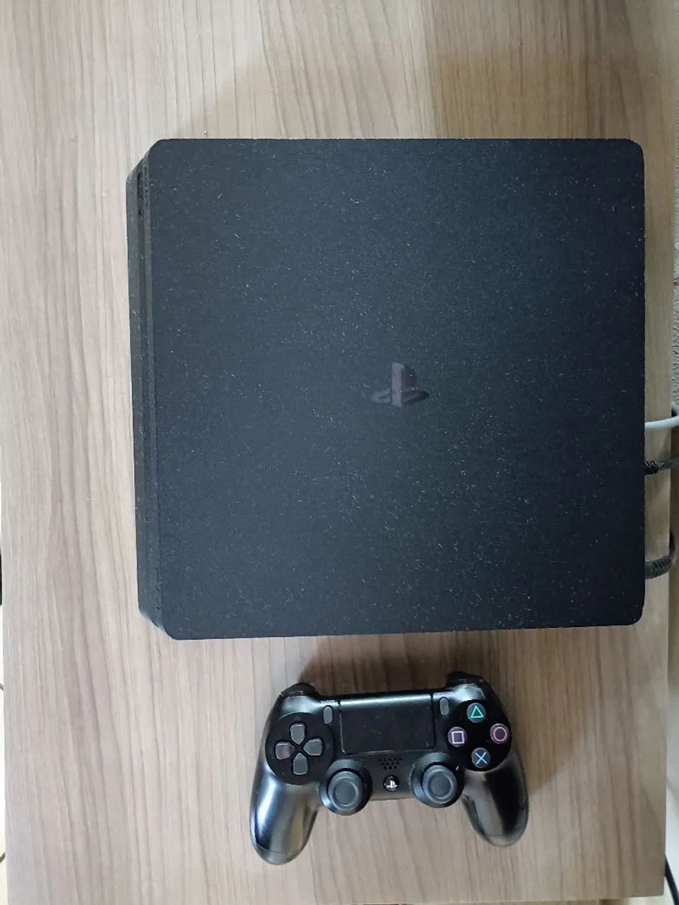 Vendo Ps4 1Tb - Foto 2