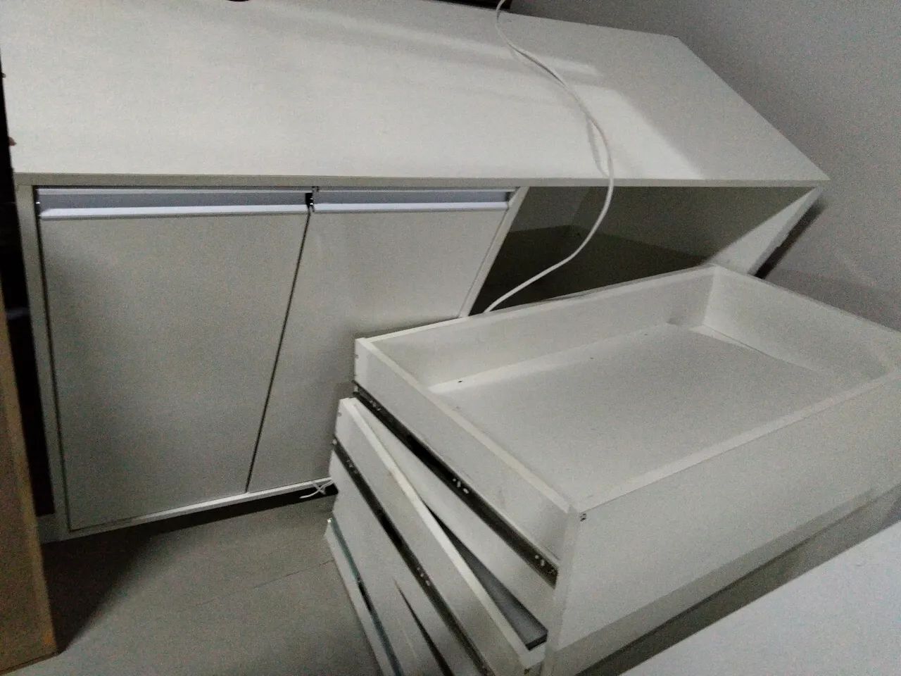 Vendo mobília completa para loja feminina  - Foto 3