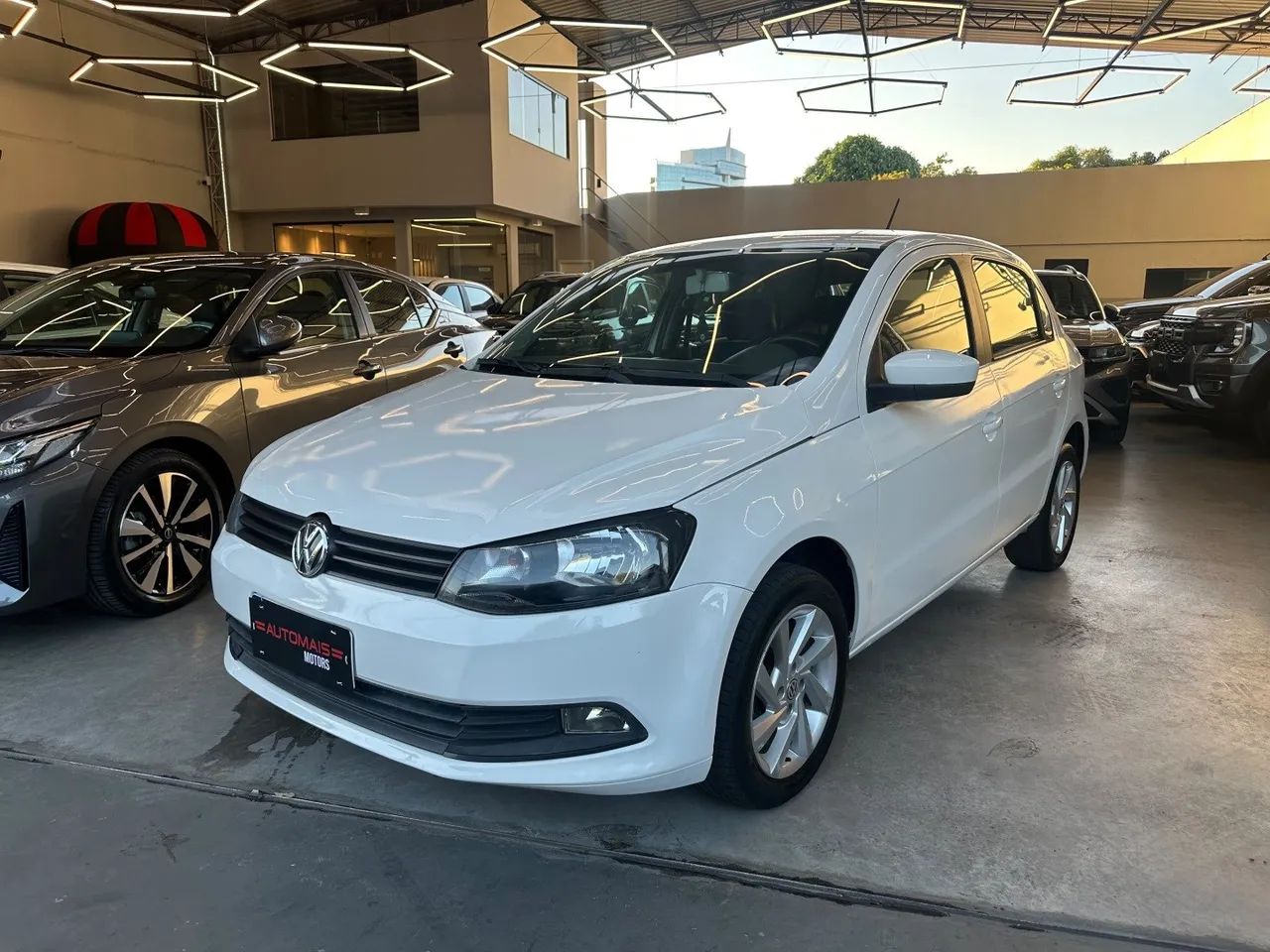 Volkswagen Gol GOL TRENDLINE 1.0 T.FLEX 8V 5P 2015