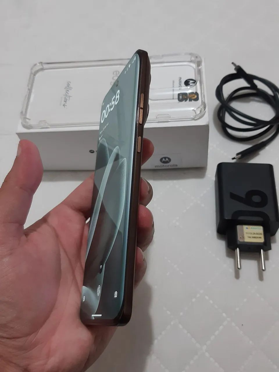 Moto Edge 70 Pro - Foto 4
