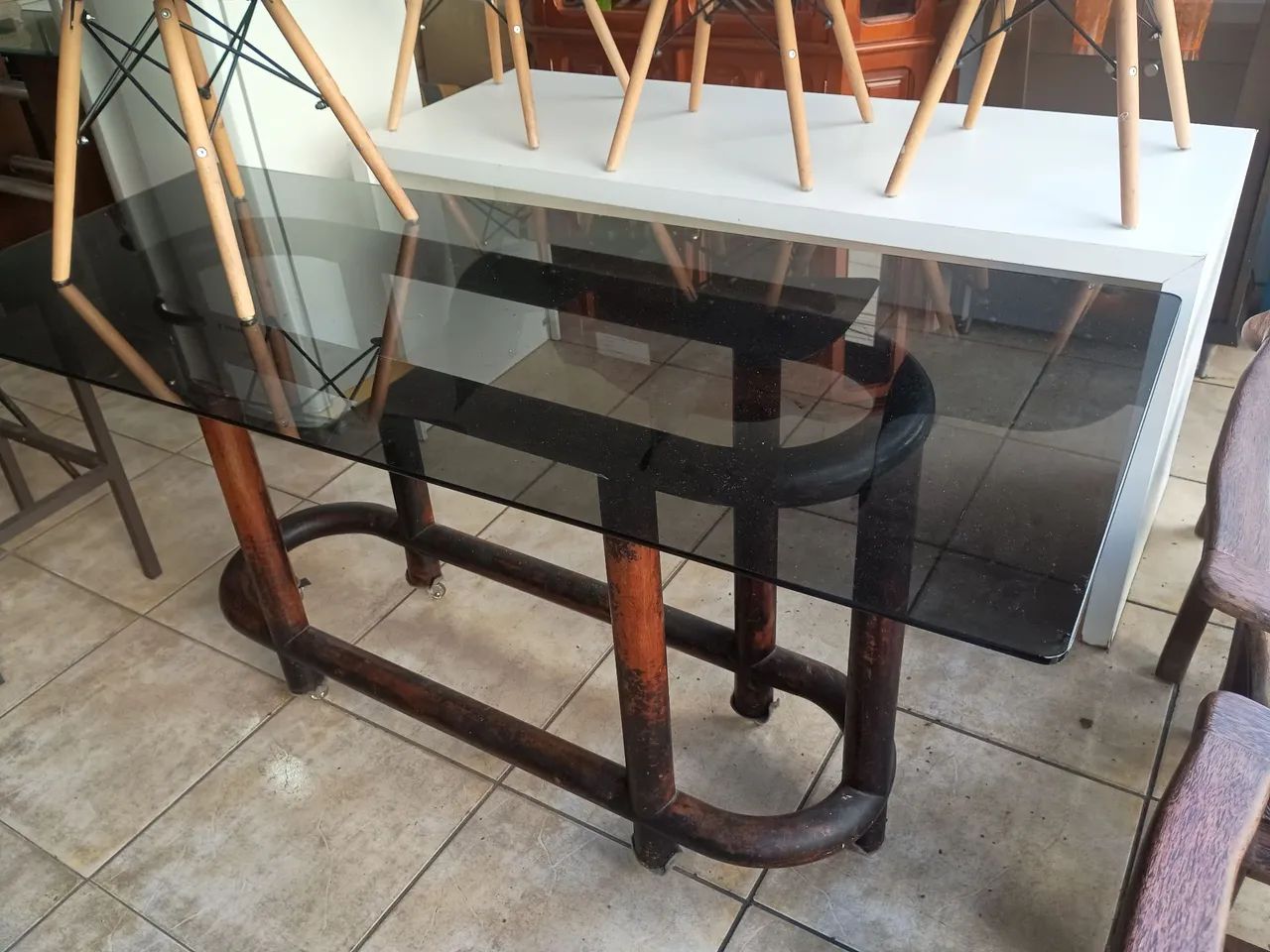 Mesa de ferro com vidro 1,70 x 70 cm - Foto 2