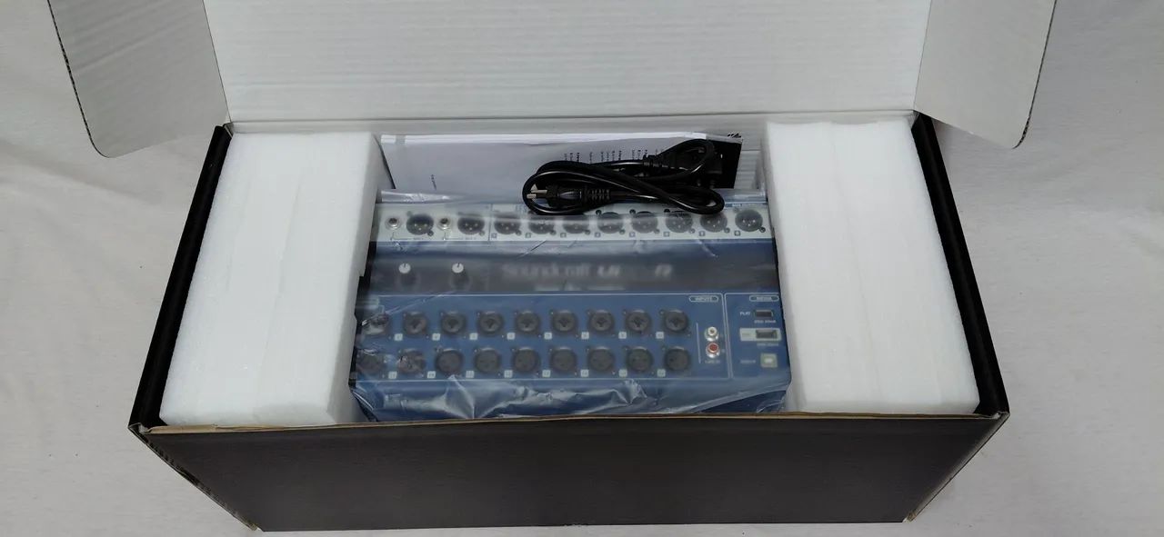 Mesa Digital Soundcraft Ui24r(Zera) - Foto 2
