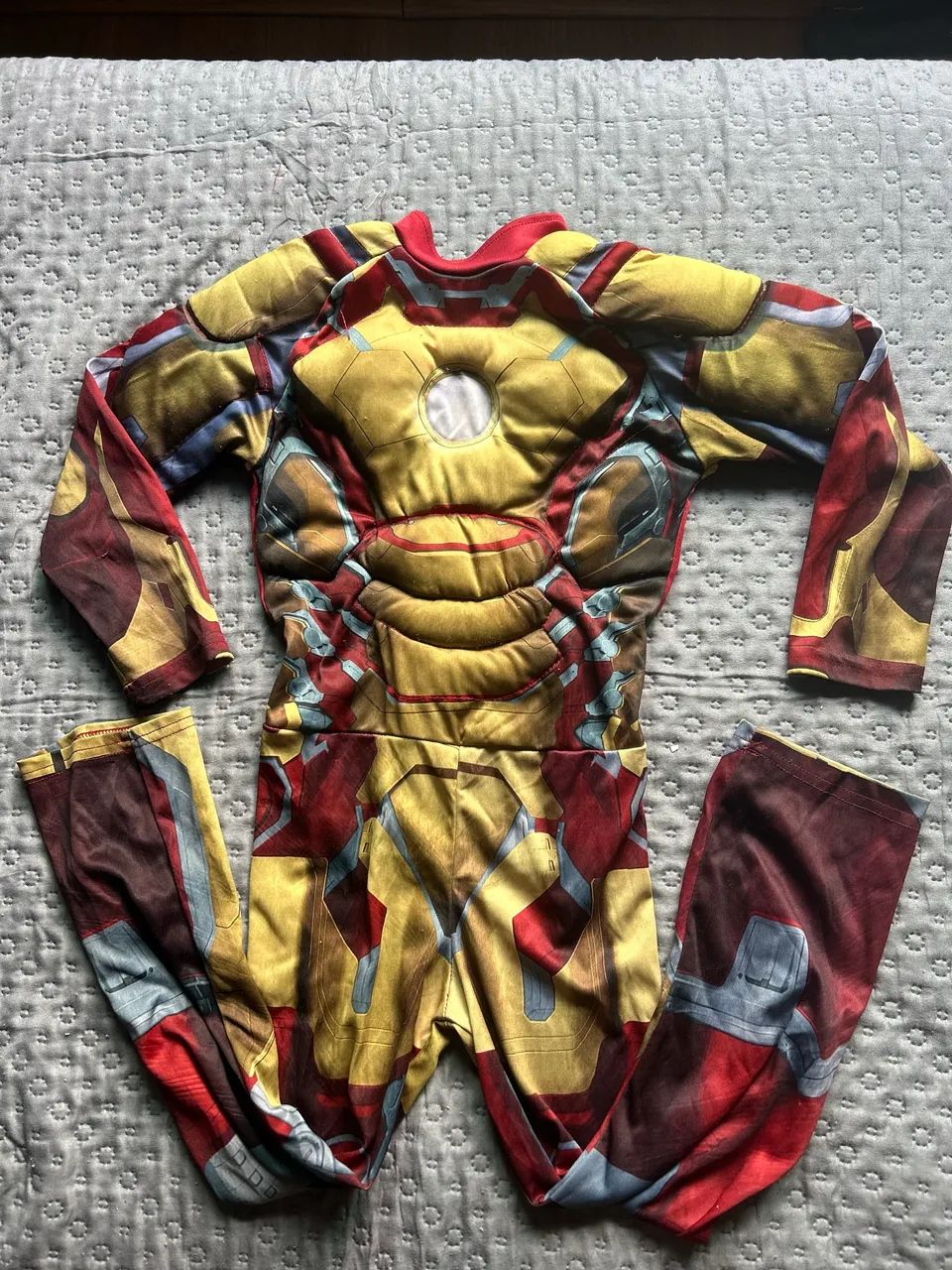 Fantasia Homem De Ferro Acochoada Infantil 6 á 8 anos (sem a máscara) - Foto 3