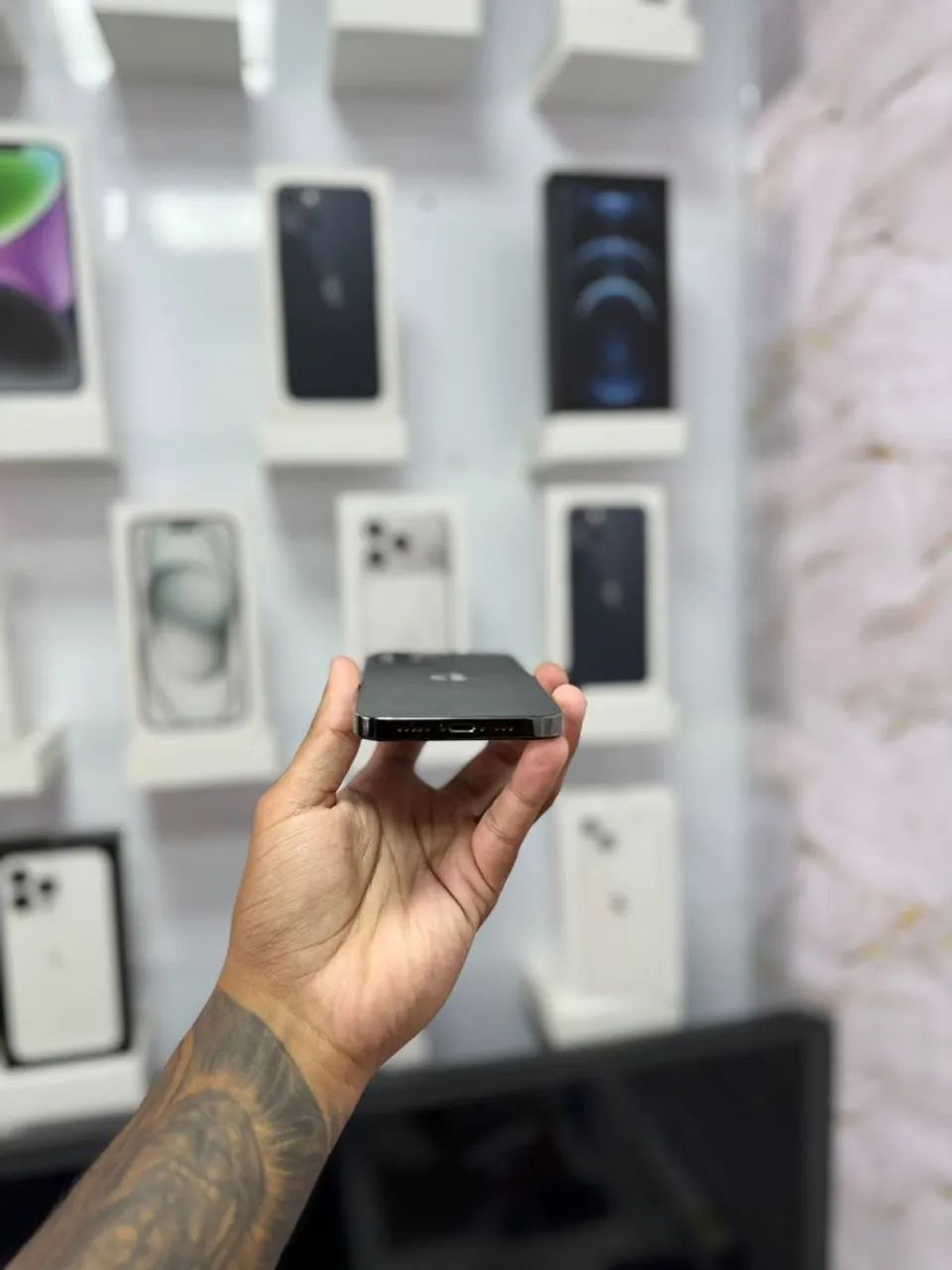 IPHONE 12 PRO 256GB <br>R$ 2.299,00 - Foto 5