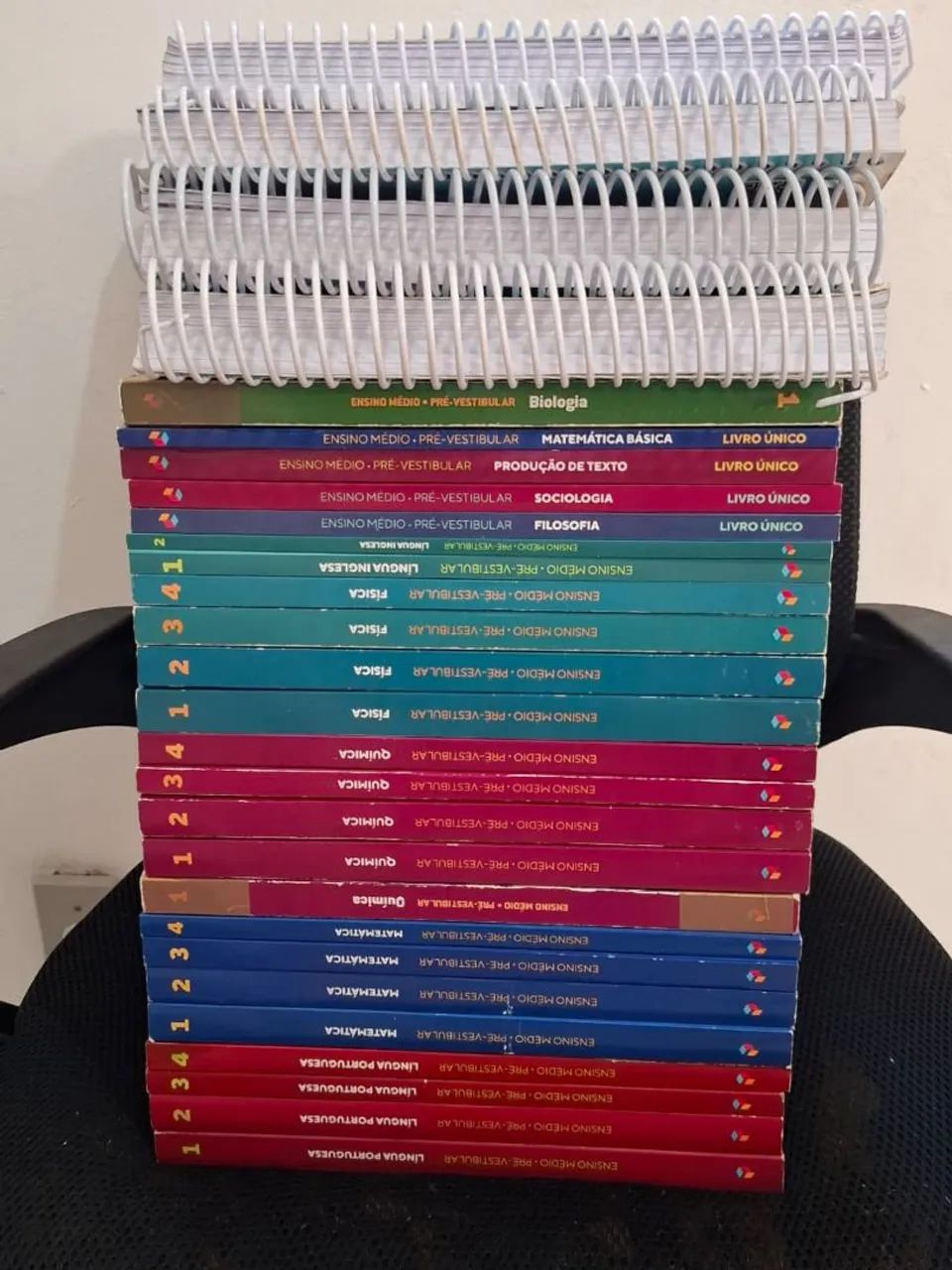 Livros Poliedro - PRÉ VESTIBULAR  - Foto 3